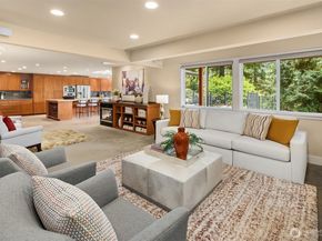 25137 SE Mirrormont Place, Issaquah WA 98027