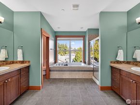 12295 15th Avenue SW, Burien WA 98146