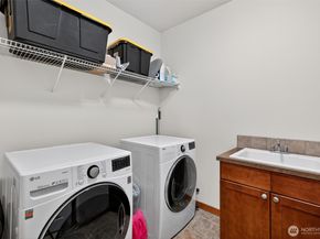 12295 15th Avenue SW, Burien WA 98146