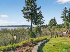 12295 15th Avenue SW, Burien WA 98146