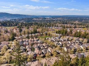 2045 32nd Avenue NE, Issaquah WA 98029