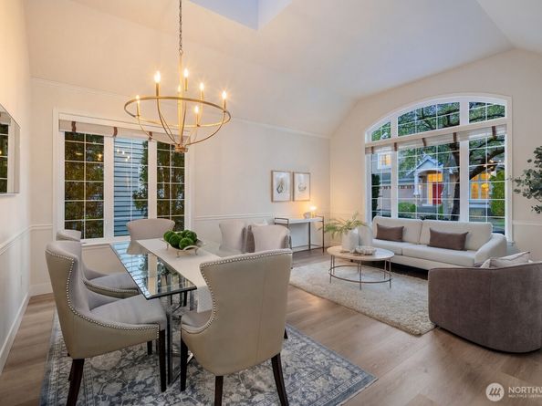 2045 32nd Avenue NE, Issaquah WA 98029