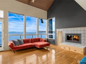 16611 SW Maplewild Avenue, Burien WA 98166