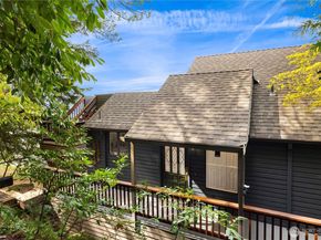 16611 SW Maplewild Avenue, Burien WA 98166