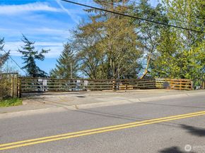 16611 SW Maplewild Avenue, Burien WA 98166