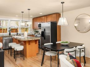 3615 Albion Place N B, Seattle WA 98103