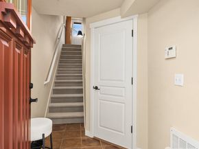 3615 Albion Place N B, Seattle WA 98103