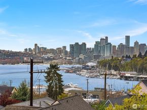 3615 Albion Place N B, Seattle WA 98103