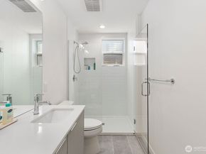 3727 S Dawson Street Unit C, Seattle WA 98118