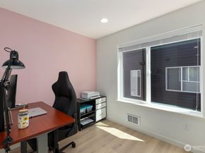 3727 S Dawson Street Unit C, Seattle WA 98118