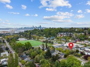 4724 25th Ave SW, Seattle WA 98106