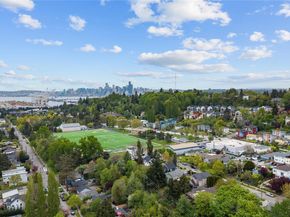 4724 25th Ave SW, Seattle WA 98106