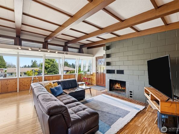 4826 Delaware Avenue, Everett WA 98203