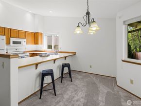911 NW Leisure Lane, Bremerton WA 98311
