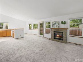 911 NW Leisure Lane, Bremerton WA 98311