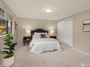 6514 113th Ave NE, Kirkland WA 98033