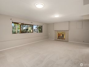 6514 113th Ave NE, Kirkland WA 98033
