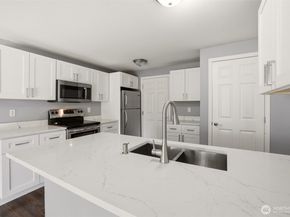 11406 22nd Street SE 2, Lake Stevens WA 98258