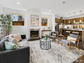 13721 Meridian Avenue N, Seattle WA 98133