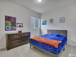 23009 Lakeview Drive B103, Mountlake Terrace WA 98043