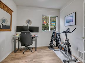 23009 Lakeview Drive B103, Mountlake Terrace WA 98043