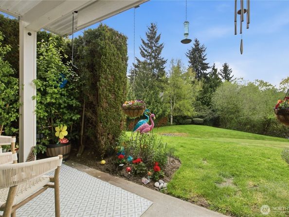 23009 Lakeview Drive B103, Mountlake Terrace WA 98043