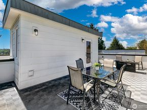 4221 Evanston Avenue N B, Seattle WA 98103