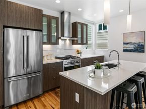 4221 Evanston Avenue N B, Seattle WA 98103