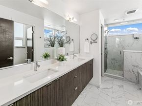 4221 Evanston Avenue N B, Seattle WA 98103