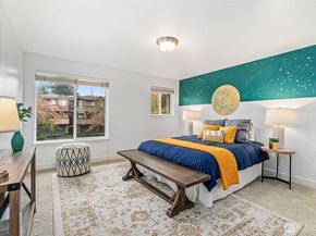 11423 NE 86th Street, Kirkland WA 98033