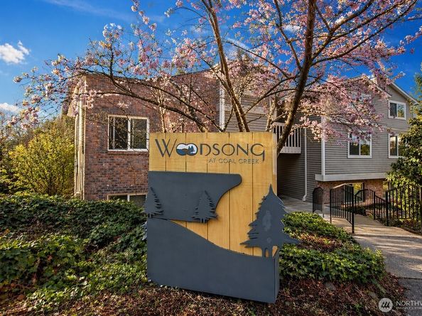 4515 125th Avenue SE B306, Bellevue WA 98006