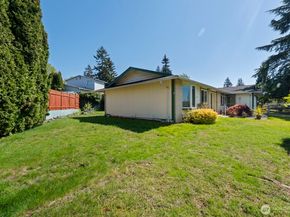 12733 SE 167th Street, Renton WA 98058