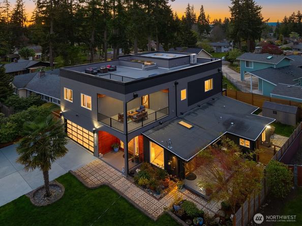 14614 SE 20th Street, Bellevue WA 98007