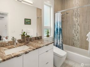 14614 SE 20th Street, Bellevue WA 98007
