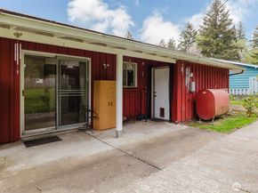 5924 Nora Street NW, Bremerton WA 98311