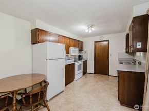 5924 Nora Street NW, Bremerton WA 98311