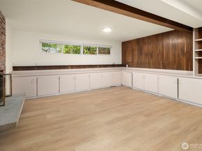2814 129th Avenue SE, Bellevue WA 98005