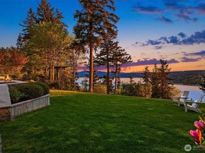 2457 204th Terrace NE, Sammamish WA 98074