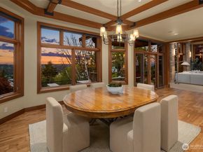 2457 204th Terrace NE, Sammamish WA 98074