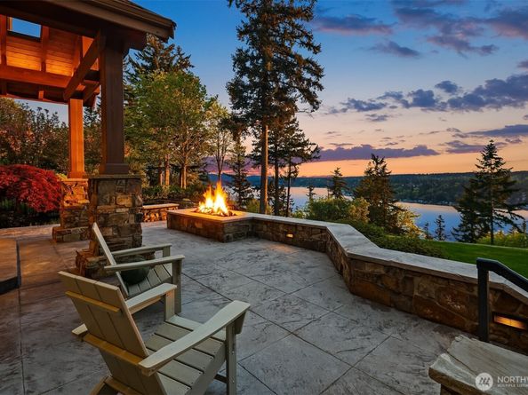 2457 204th Terrace NE, Sammamish WA 98074