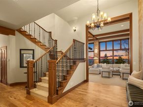 2457 204th Terrace NE, Sammamish WA 98074