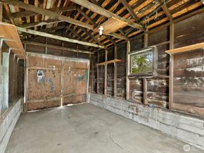4052 44th Avenue SW, Seattle WA 98116