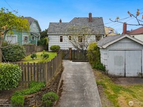 4052 44th Avenue SW, Seattle WA 98116