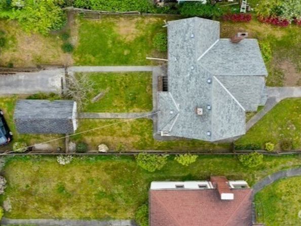 4052 44th Avenue SW, Seattle WA 98116