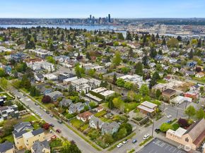 4052 44th Avenue SW, Seattle WA 98116