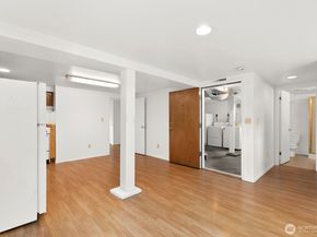 4052 44th Avenue SW, Seattle WA 98116