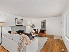 7604 194th Street SW, Edmonds WA 98026