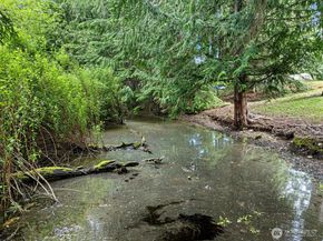 19545 Park Boulevard NE, Suquamish WA 98392
