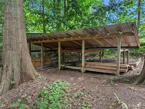 19545 Park Boulevard NE, Suquamish WA 98392