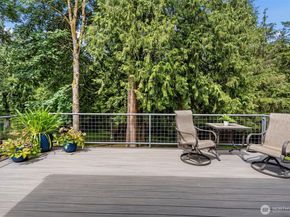 19545 Park Boulevard NE, Suquamish WA 98392